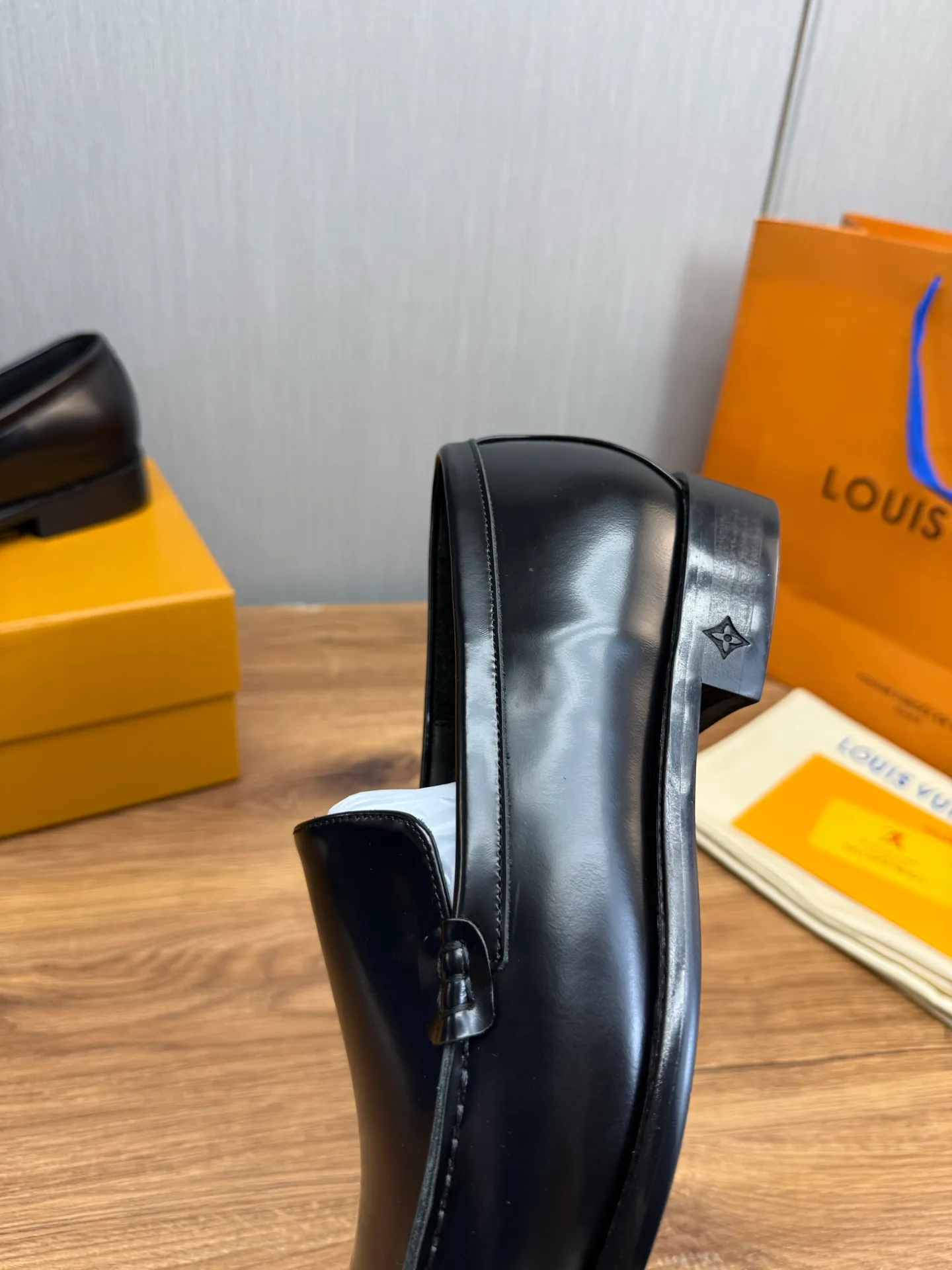 Factory 660💰 LV. Men's business casual leather shoes, all made of imported original brand leather, just to create a more comfortable wearing experience, original non-slip and wear-resistant outsole ✔️16-45 (38.45 non-returnable)